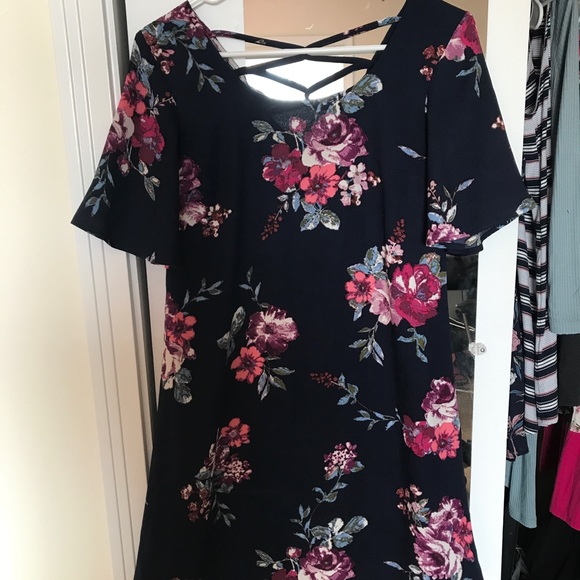 Navy floral dress - Picture 2 of 3